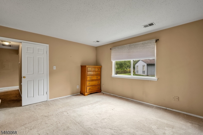 60 Drake Ln Property Photo 20