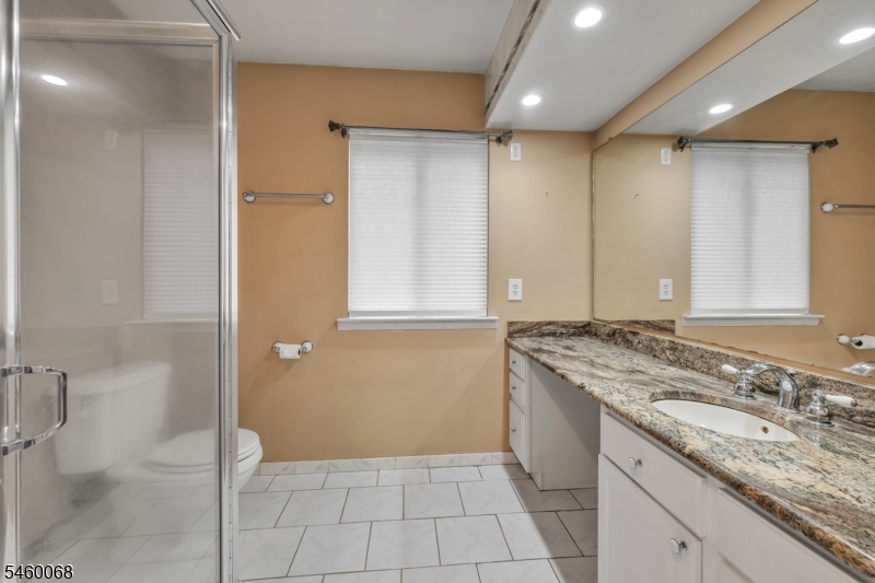 60 Drake Ln Property Photo 21