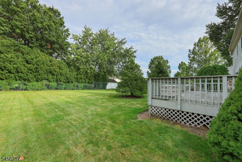 65 Dunedain St Property Photo 40