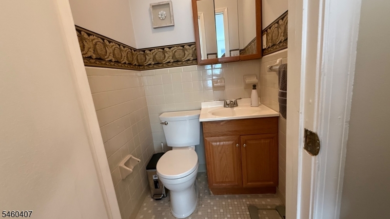70 Farm Rd Property Photo 14
