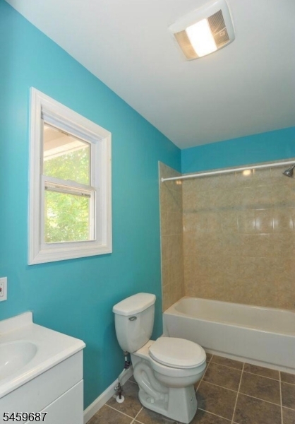 280 Seneca Pl 2 Property Photo 18
