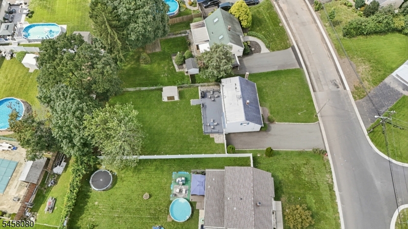 63 Tunison Rd Property Photo 32