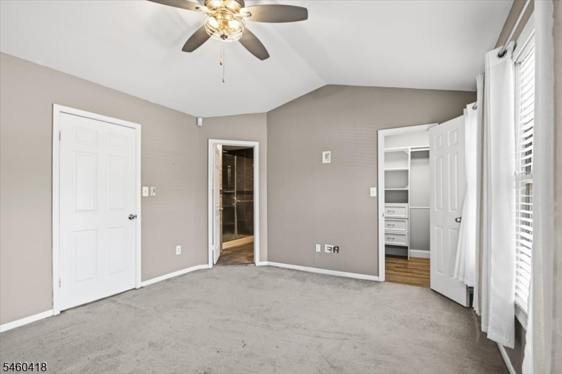 5 Heatherwood Ct Property Photo 8