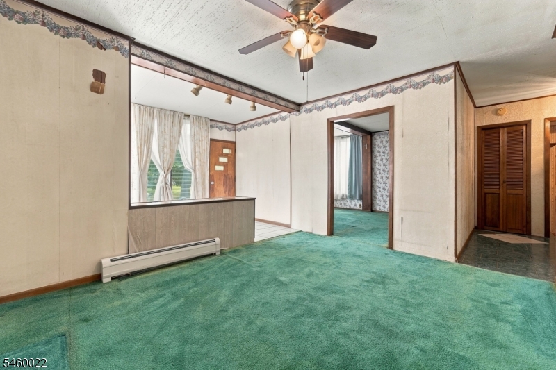15 Candy Ct Property Photo 4