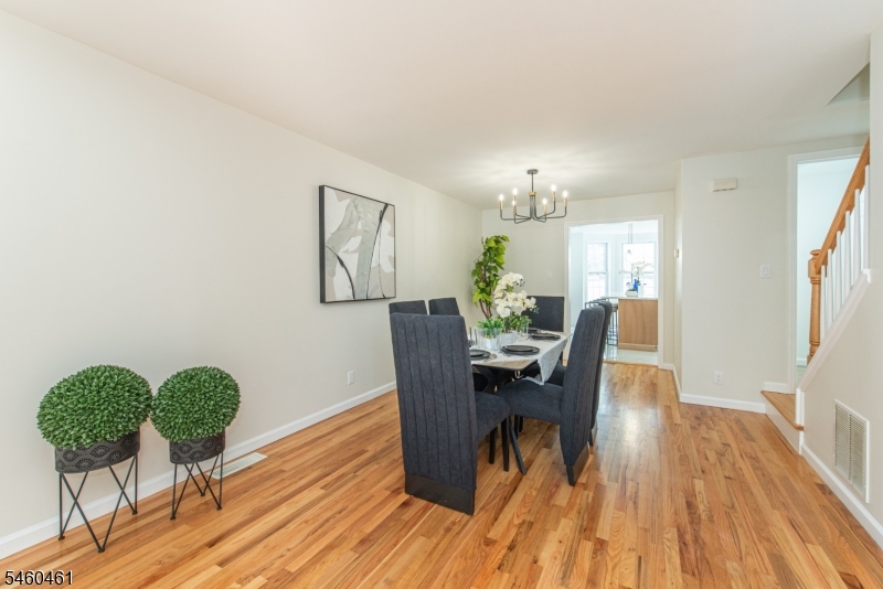 24 Van Pelt Pl B Property Photo 10