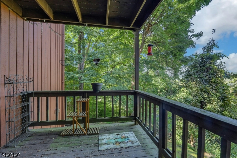 4 Davos Dr 9 Property Photo 10