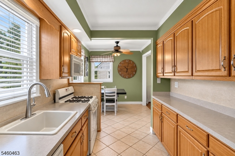 317 Newark Pompton Tpke Property Photo 4