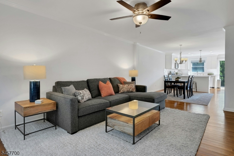 30 Elm St 30c Property Photo 4
