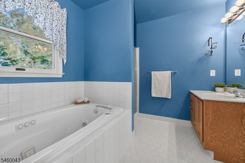 3 Cobblewood Ct Property Photo 24