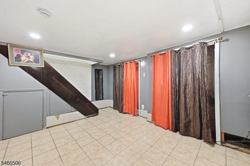 1079 Rose St Property Photo 25