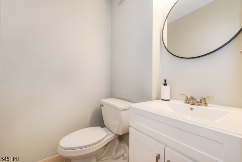 521 Piermont Ave 119 Property Photo 9