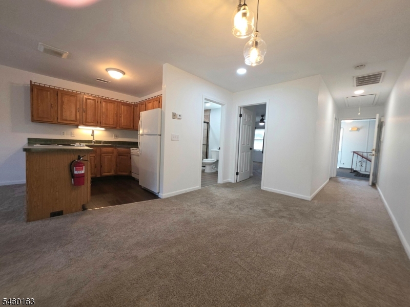 272 Us Highway 206 B Property Photo 4