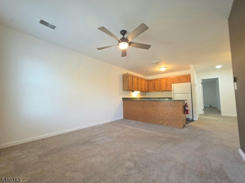272 Us Highway 206 B Property Photo 9