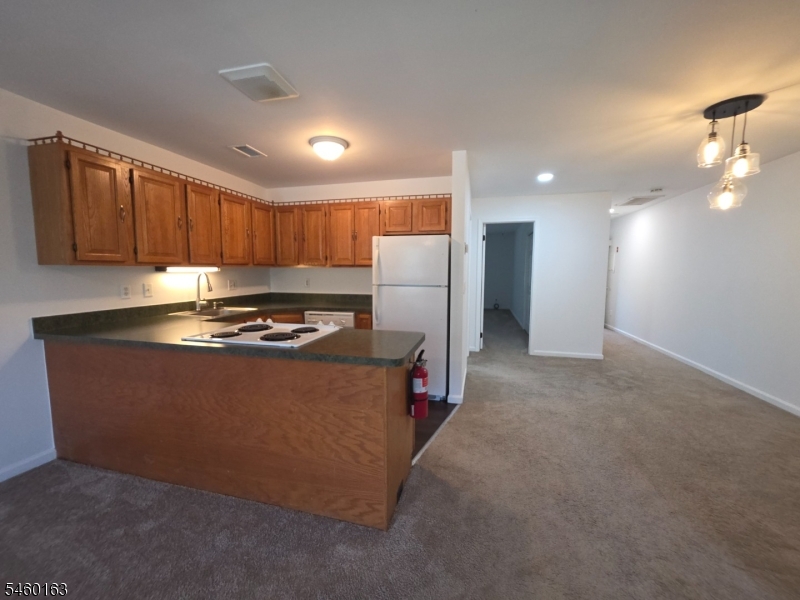 272 Us Highway 206 B Property Photo 28