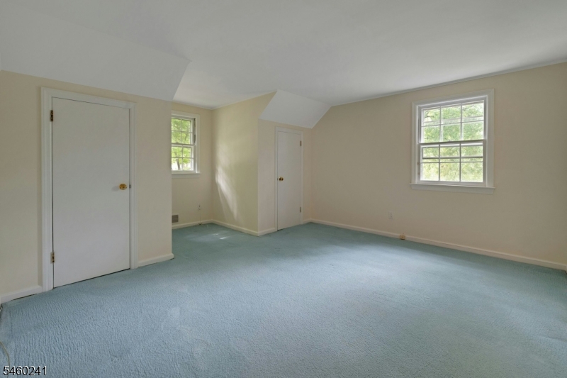 7 Sharon Rd Property Photo 23