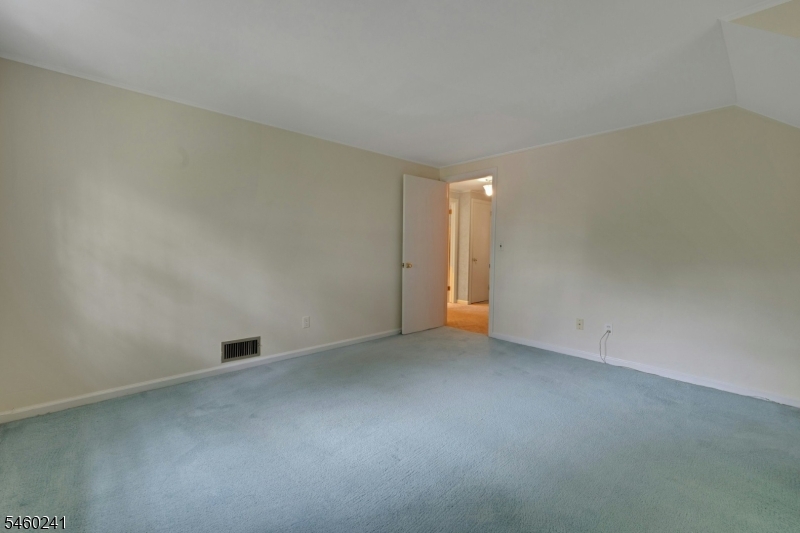 7 Sharon Rd Property Photo 24
