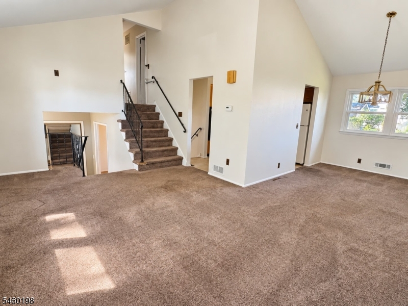 57 Francine Ave Property Photo 9