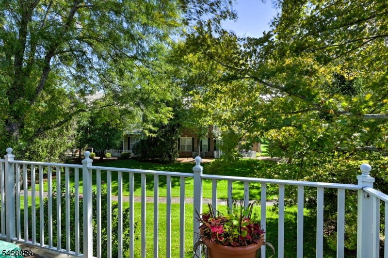 1409 Four Seasons Dr 1409 Property Photo 21