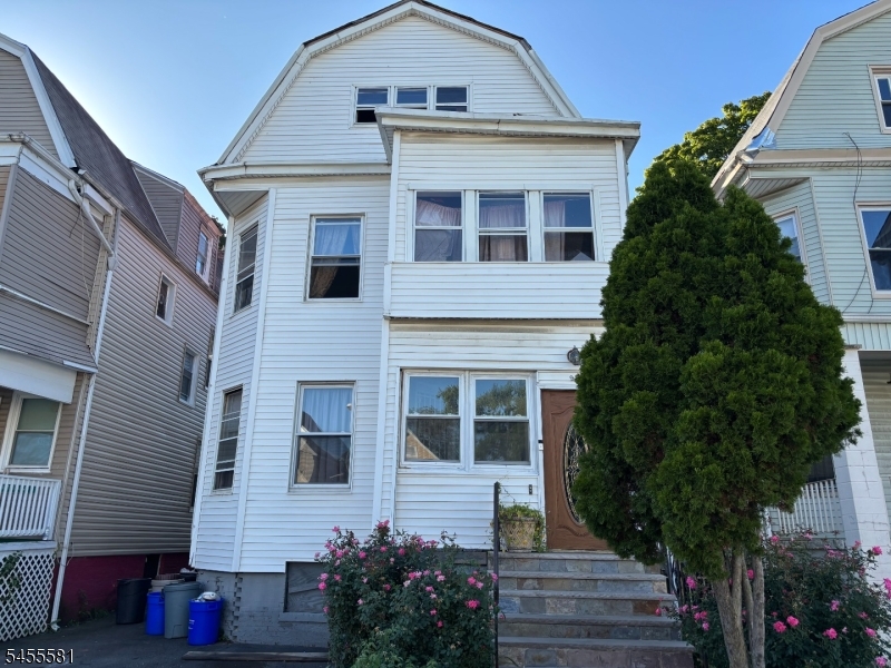 93 Steuben St Property Photo 1