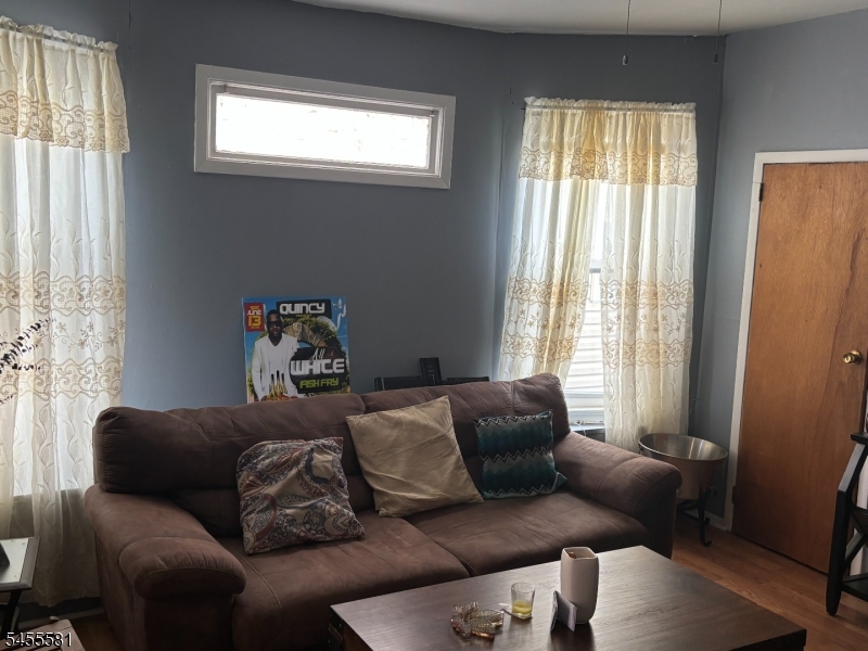93 Steuben St Property Photo 2