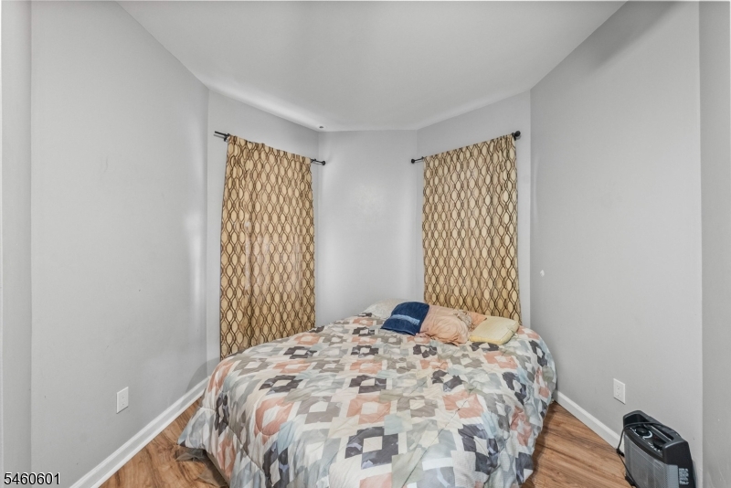 38 Nairn Pl Property Photo 3