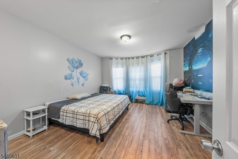 38 Nairn Pl Property Photo 5