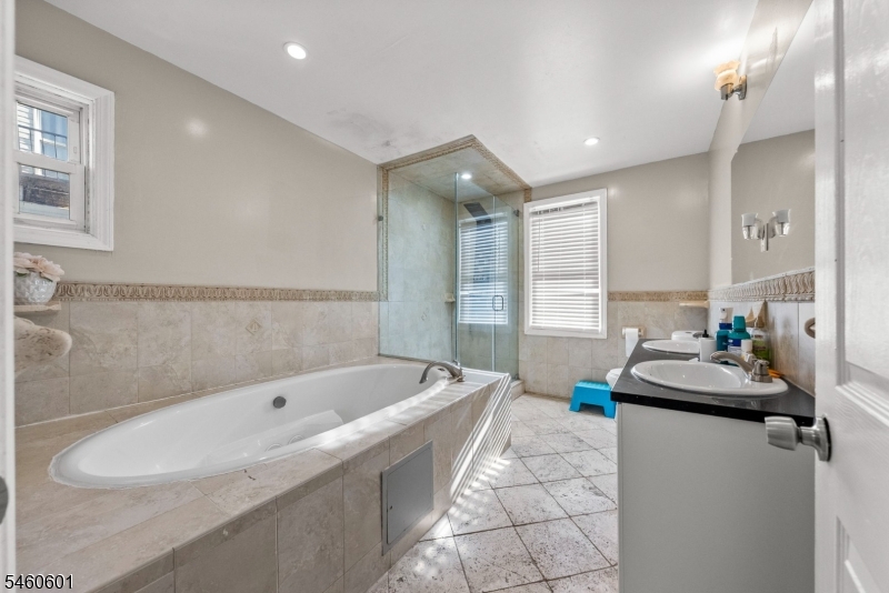 38 Nairn Pl Property Photo 13