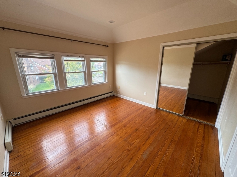 2059 Tyler St Property Photo 11