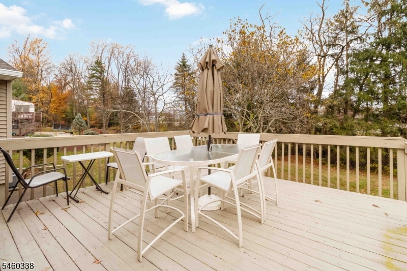 77 Sun Valley Way Property Photo 30