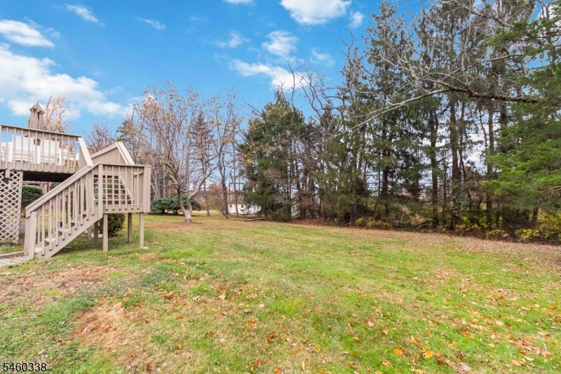 77 Sun Valley Way Property Photo 31