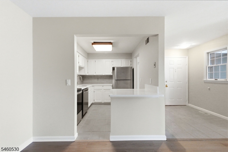 125 Smithfield Ct Property Photo 10