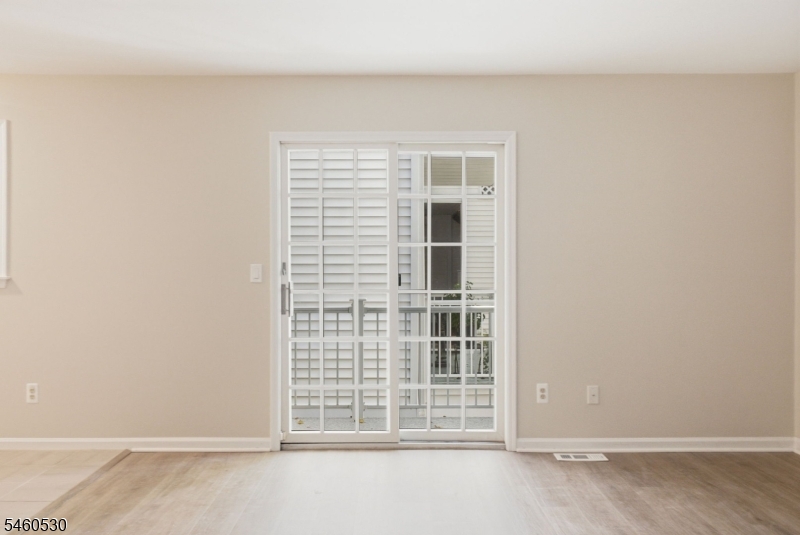 125 Smithfield Ct Property Photo 12