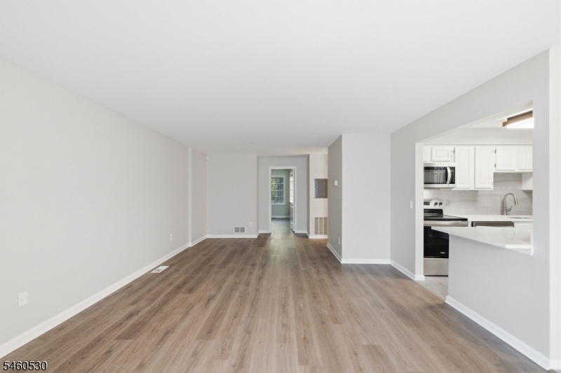 125 Smithfield Ct Property Photo 14