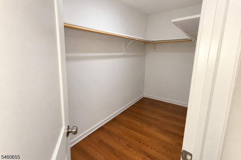 54 Elliott St 3 Property Photo 14