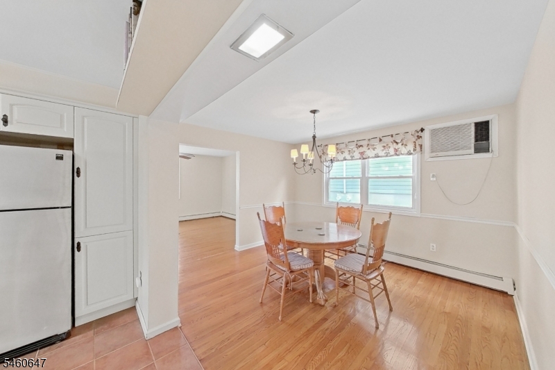 14 Pine St Property Photo 13