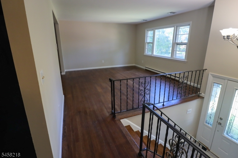 95 Longwood Lake Rd Property Photo 6