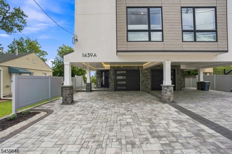 1439 River Rd 1 Property Photo 44