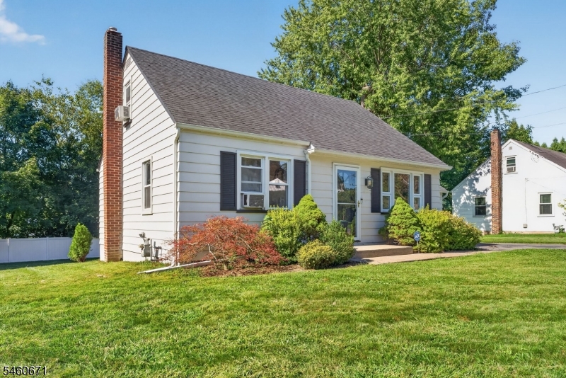 510 Pennsylvania Ave Property Photo 3