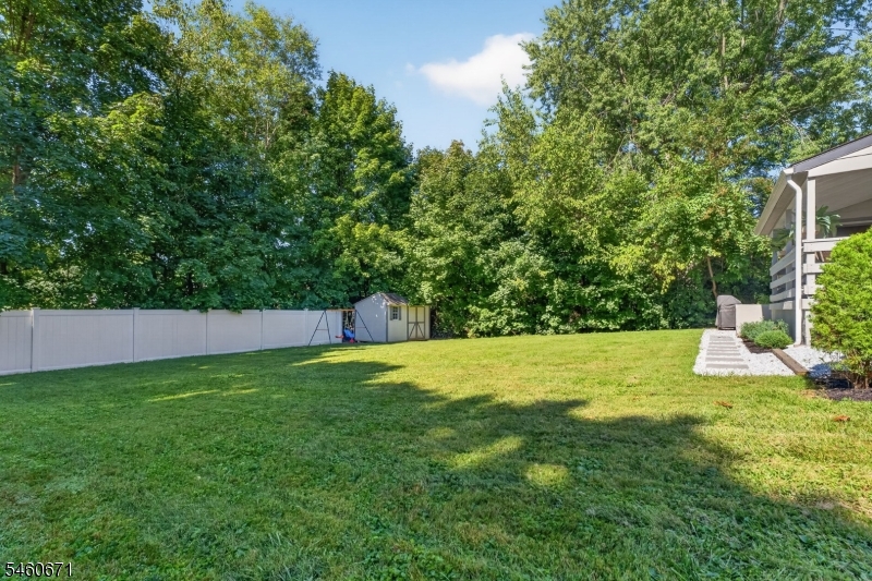 510 Pennsylvania Ave Property Photo 10