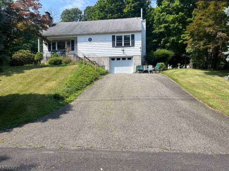17 Misty Lane Property Photo 1