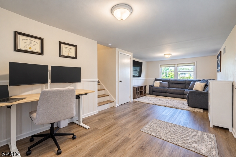 35 Bender Dr 1 Property Photo 17