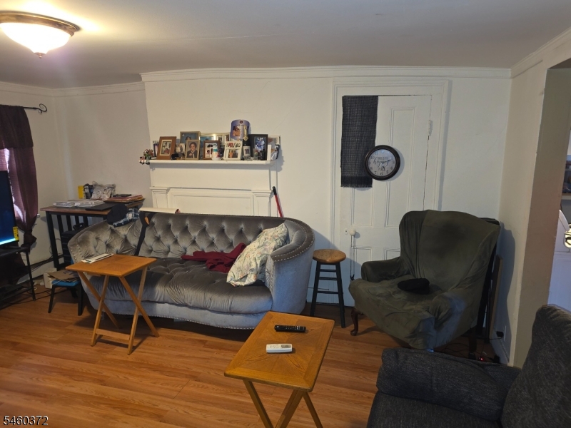 630 Valley St Property Photo 17