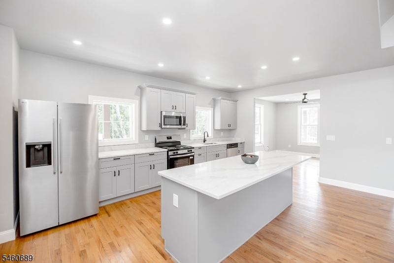 81 Belview Rd Property Photo 14