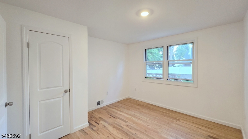 76 Baldwin Pl 1 Property Photo 6