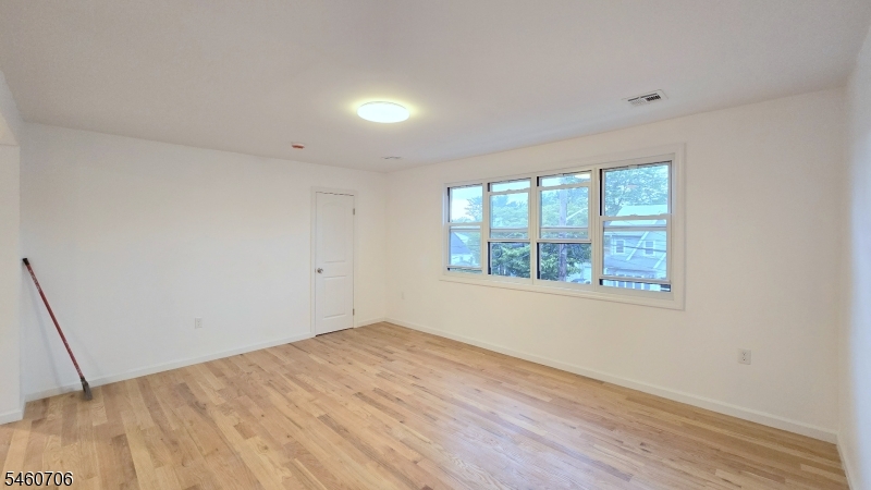 76 Baldwin Pl 2 Property Photo 5