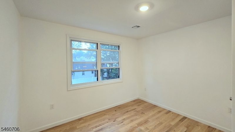 76 Baldwin Pl 2 Property Photo 6