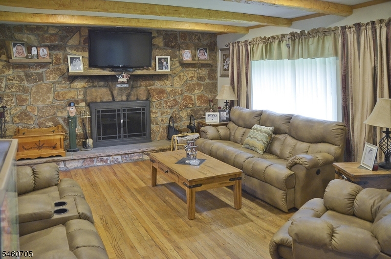 7 Salmon Lane Property Photo 2