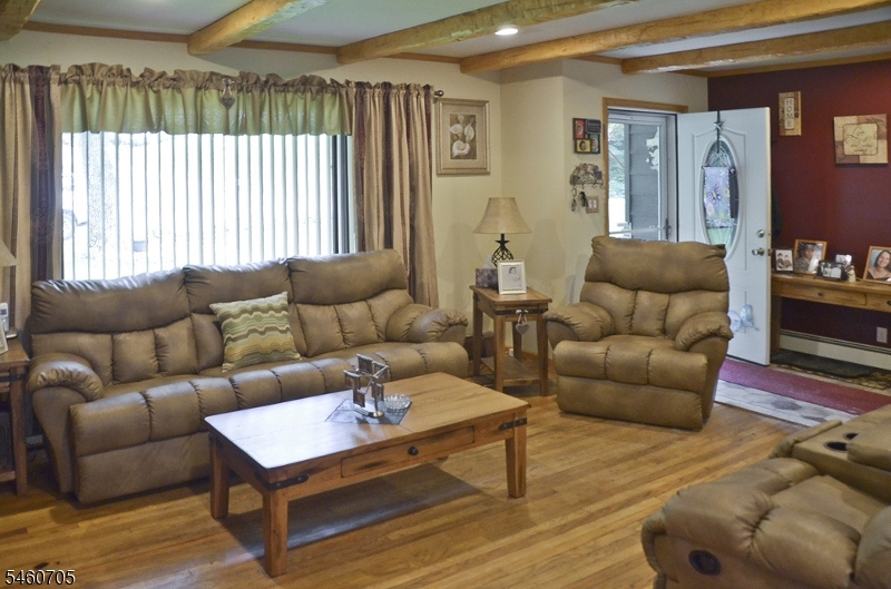 7 Salmon Lane Property Photo 3