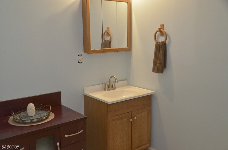 7 Salmon Lane Property Photo 9