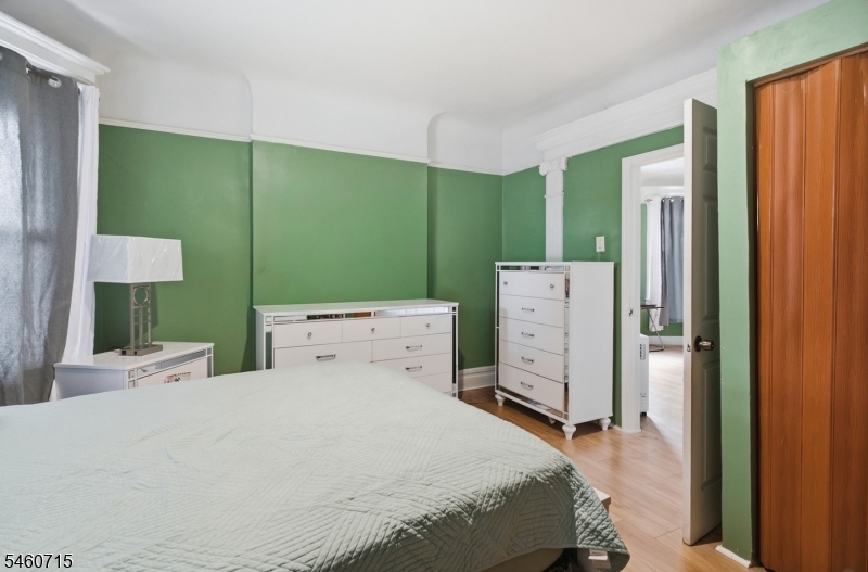 1053 Sanford Ave Property Photo 11